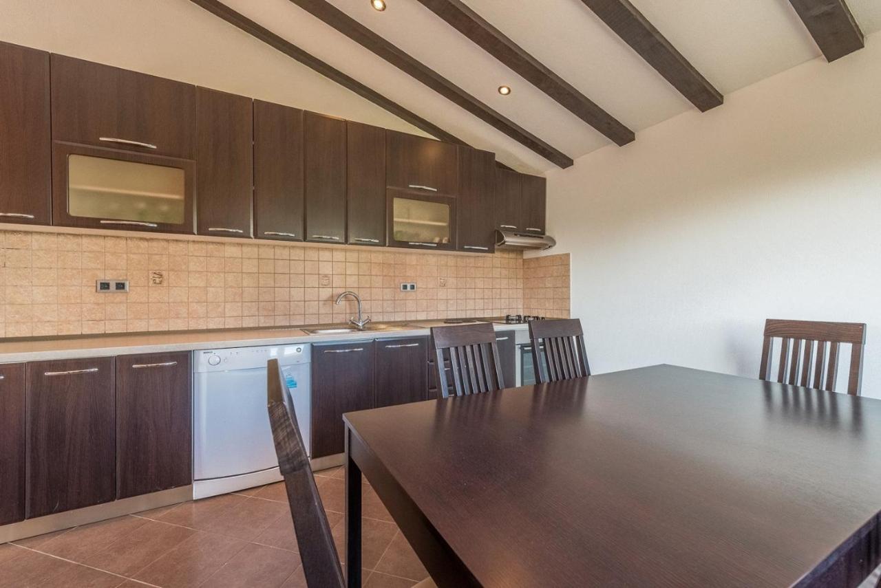Apartments Tonci Og Округ Горни Екстериор снимка