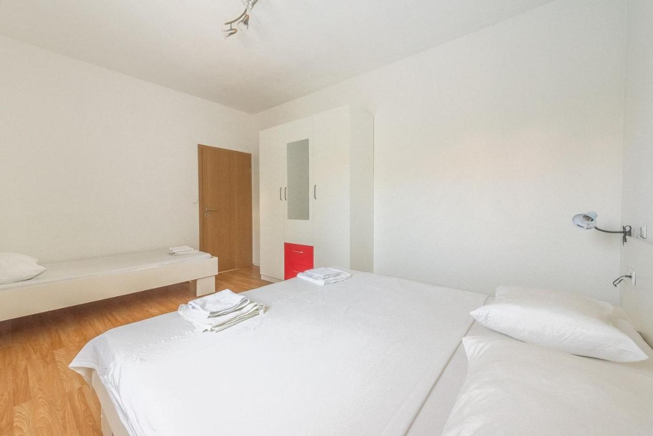 Apartments Tonci Og Округ Горни Екстериор снимка