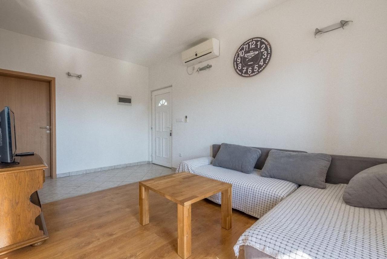 Apartments Tonci Og Округ Горни Екстериор снимка